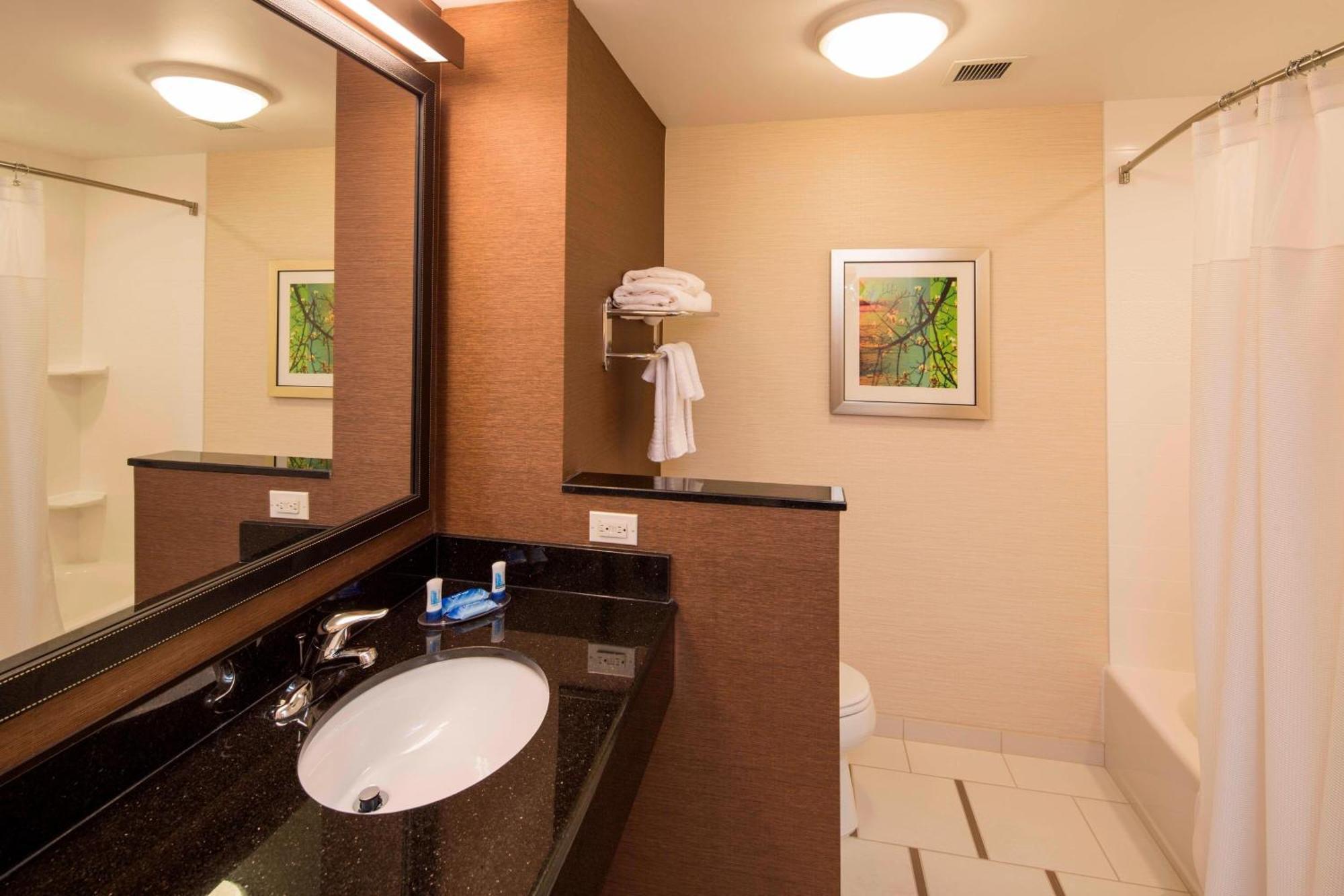 Fairfield Inn & Suites By Marriott Hershey Chocolate Avenue Esterno foto